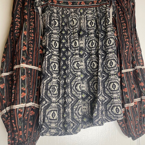 Free People Mostly Meadow Blouse Size M - Picture 7 of 7